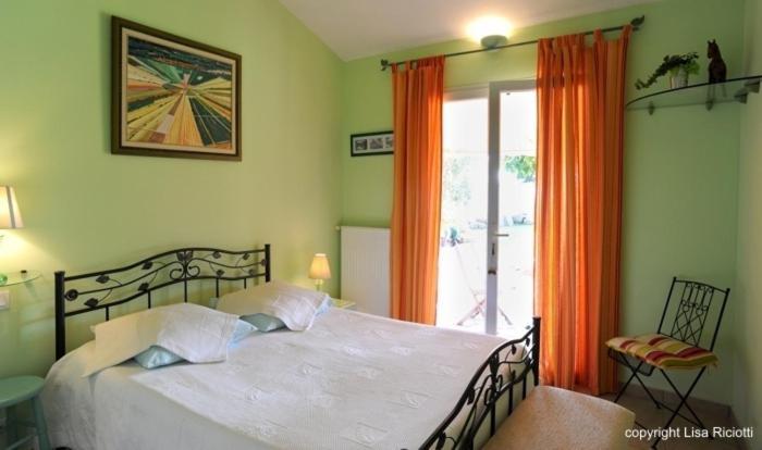 Creissan Les Hotes De La Combe Mouis الغرفة الصورة